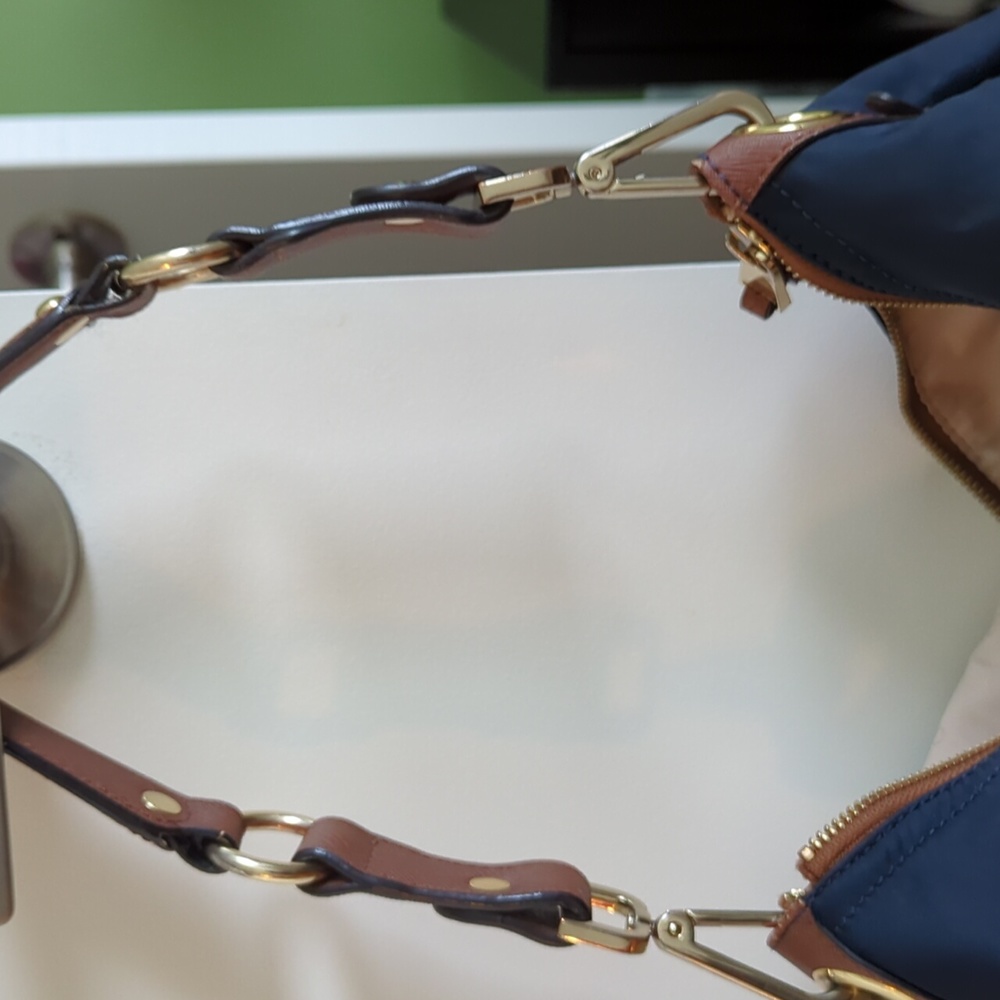 Calvin Klein handbag - Picture 3 of 5